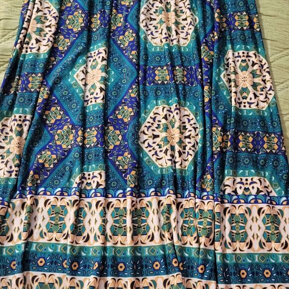 Catch My I juniors size small dress (Q97) - Picture 7 of 7